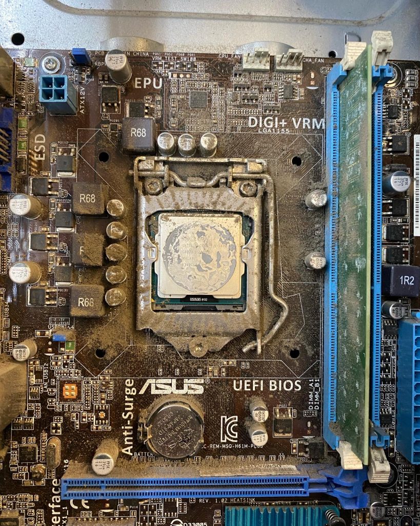 99FD1C04 6FD5 4724 8DDC CD775A237973 819x1024